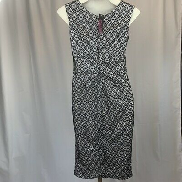 Pinup Dress by Rocksteady - Picture 14 of 15